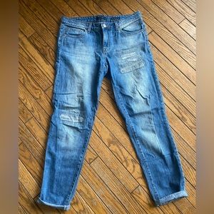 Jesica Simpson weekend relaxed denim